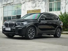 2021 BMW X5 xDrive40i M, чёрный — фото 1