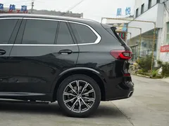 2021 BMW X5 xDrive40i M, чёрный — фото 14