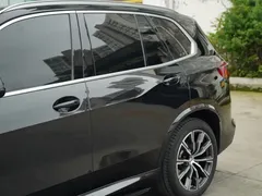 2021 BMW X5 xDrive40i M, чёрный — фото 15