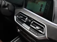 2021 BMW X5 xDrive40i M, чёрный — фото 32