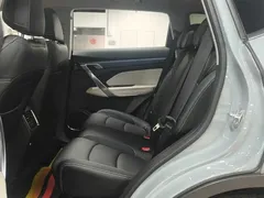 2022 Geely Atlas 1.8T DCT Smart — фото 8