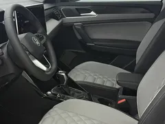 2023 Volkswagen Tayron 280TSI 2WD Plus, белый — фото 14