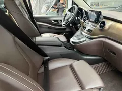 2022 Mercedes-Benz V-Class V 260 L Long Wheelbase Luxury, чёрный — фото 12