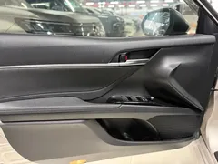 2021 Toyota Camry 2.5G Luxury — фото 5
