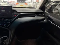 2021 Toyota Camry 2.5G Luxury — фото 11