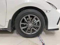 2021 Honda Civic HATCHBACK 220TURBO CVT new sharp control, белый — фото 6