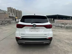 2022 Changan CS75 Blue Whale 1.5T DCT Premium Type, белый — фото 5