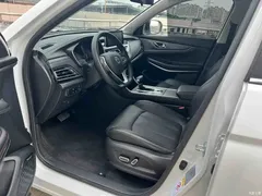 2022 Changan CS75 Blue Whale 1.5T DCT Premium Type, белый — фото 10