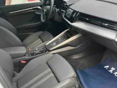 2023 Audi A3 Sportback 35 TFSI, белый — фото 14