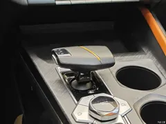 2022 Changan UNI-V 1.5T smart pilot model — фото 18