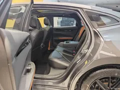 2022 Changan UNI-V 1.5T smart pilot model — фото 23