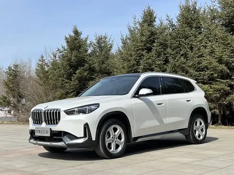 2023 BMW X1