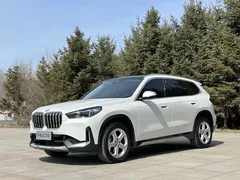 2023 BMW X1, белый — фото 1