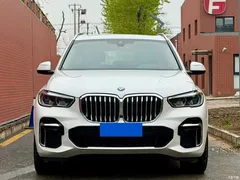 2023 BMW X5 xDrive 30Li Exclusive M Sports Package, белый — фото 2