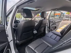 2021 Geely Emgrand 1.5L CVT, белый — фото 6