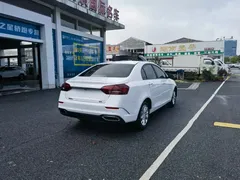 2021 Geely Emgrand 1.5L CVT, белый — фото 16
