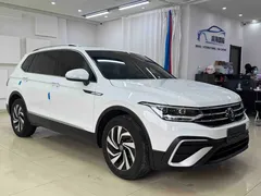 2023 Volkswagen Tiguan L 280TSI AT 2WD Limited Edition, белый — фото 3