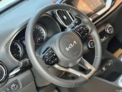 2021 Kia Yipao 1.4L CVT sunroof, белый — фото 23