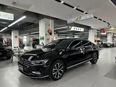 2020 Volkswagen Magotan 330TSI DSG Leading, чёрный — фото 1
