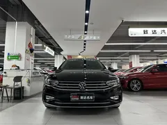 2020 Volkswagen Magotan 330TSI DSG Leading, чёрный — фото 2