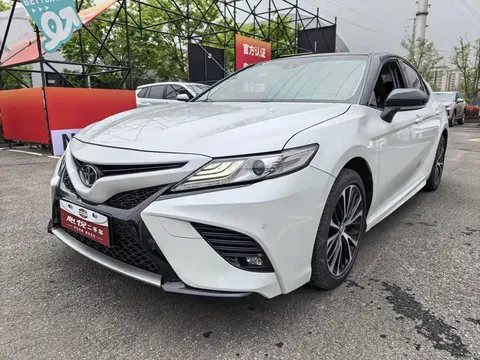 2019 Toyota Camry 2.0S Fashion VI