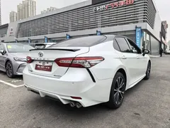 2019 Toyota Camry 2.0S Fashion VI, белый — фото 9