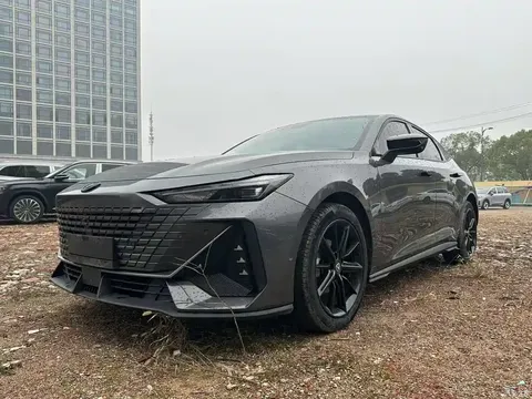 2024 Changan UNI-V 1.5T exclusive model