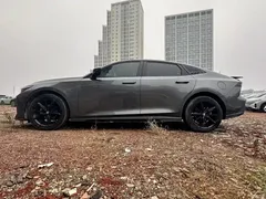 2024 Changan UNI-V 1.5T exclusive model — фото 7