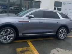2022 Hongqi E-HS9 690km — фото 3