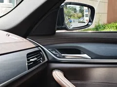 2021 BMW 5 Series 5 530Li, чёрный — фото 27