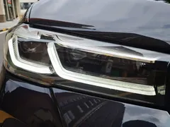 2021 BMW 5 Series 5 530Li, чёрный — фото 36