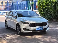 2021 Kia Cerato 1.5L CVT Youth, белый — фото 3