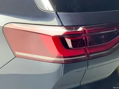 2021 Volkswagen Lanjing 380TSI 4WD Luxury Jiajing Pro, синий — фото 15