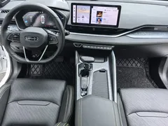 2023 Geely Preface 1.5TD, белый — фото 17