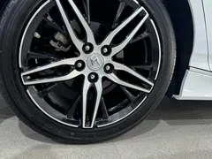 2022 Honda Accord 260TURBO Premium, белый — фото 15