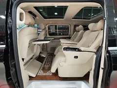2021 Mercedes-Benz V-Class V 260, чёрный — фото 10