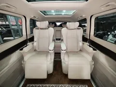 2021 Mercedes-Benz V-Class V 260, чёрный — фото 13