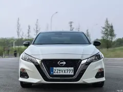2021 Nissan Teana 2.0L XL Comfort, белый — фото 2