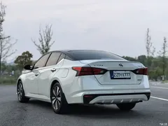 2021 Nissan Teana 2.0L XL Comfort, белый — фото 17