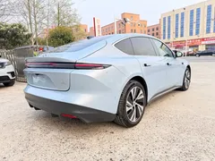 2025 Nio ET5 75kWh, синий — фото 4