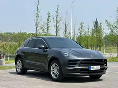 2021 Porsche Macan 2.0T — фото 3