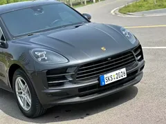 2021 Porsche Macan 2.0T — фото 8