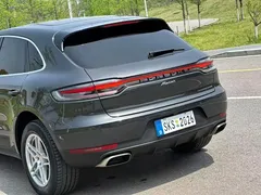 2021 Porsche Macan 2.0T — фото 9