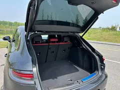 2021 Porsche Macan 2.0T — фото 22