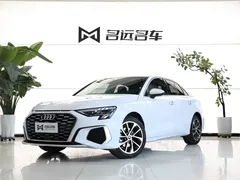 2022 Audi A3L Limousine 35 TFSI Sport, белый — фото 1