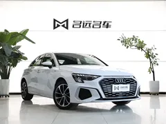 2022 Audi A3L Limousine 35 TFSI Sport, белый — фото 3