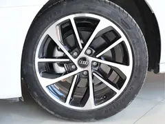 2022 Audi A3L Limousine 35 TFSI Sport, белый — фото 4