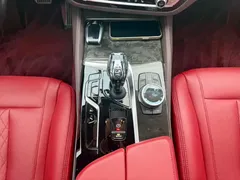 2021 BMW 5 Series 535Le PHEV Luxury Package, синий — фото 11