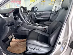 2021 Toyota Wildlander 2.0L CVT 4WD Luxury — фото 8