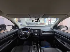 2021 Mitsubishi Outlander 2.0L 2WD 5 Seats, белый — фото 17